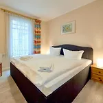 Apartament Laetitia In - 02 *