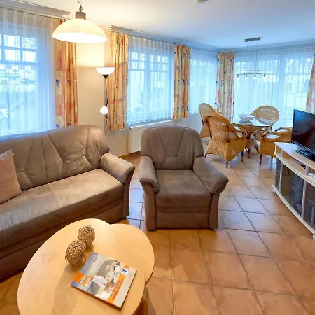 Laetitia In - 02 * Binz